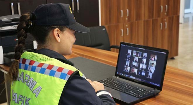 Jandarmadan miniklere online ders