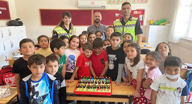 Jandarmadan öğrencilere trafik eğitimi