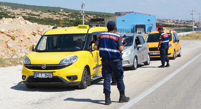 Jandarmadan yol kontrolü