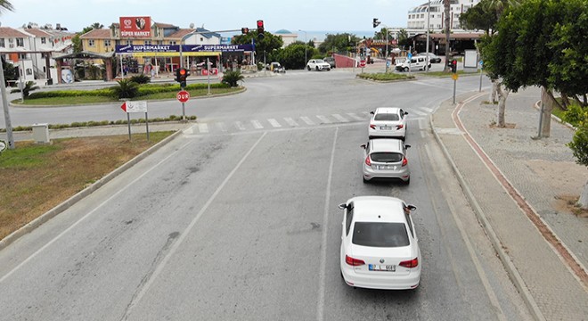 Jandarmadan dronla trafik denetimi