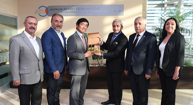 Japon Büyükelçi, ATSO'yu ziyaret etti