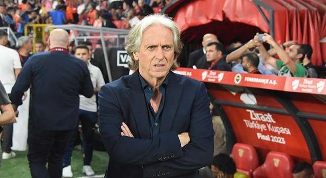 Jorge Jesus kupa ile veda etti