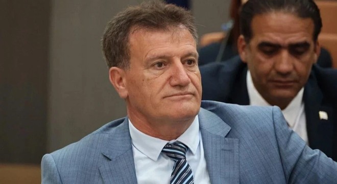KKTC'de Ulaştırma Bakanı Erhan Arıklı görevden alındı