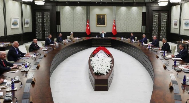 Kabine toplanıyor! Gündem: Uçak kazası