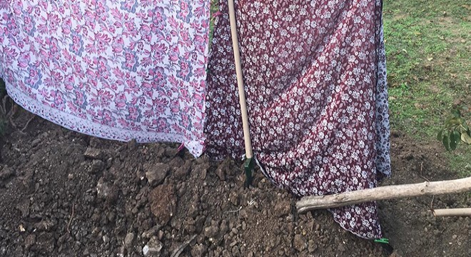 Kaçak kazıya çarşaflı kamufle: 2 gözaltı