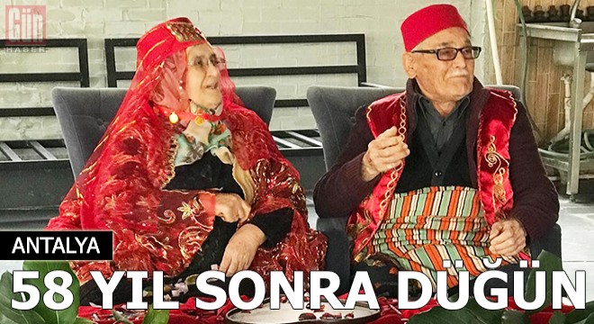 Kaçarak evlenen çifte, 58 yıl sonra düğün