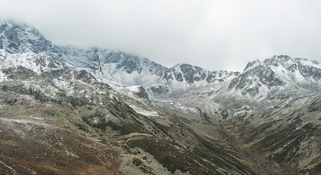 Kaçkar Dağı zirvesi, bembeyaz oldu