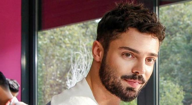 Kadıköy'de şarkıcıya silahlı saldırı