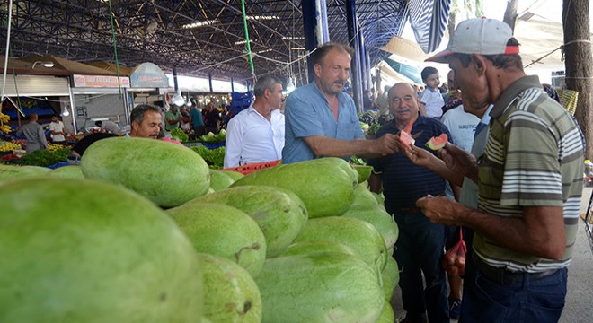 Kadınbudu karpuzu ilgi çekiyor