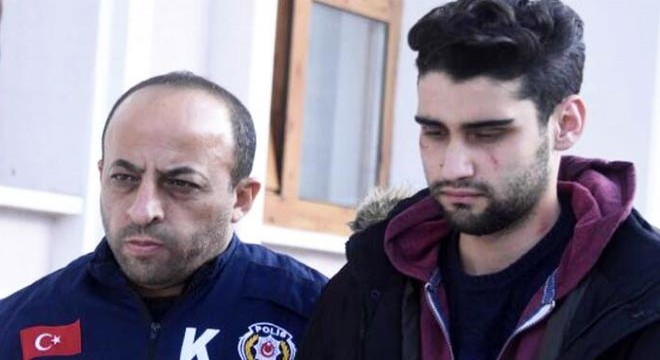 Kadir Şeker, koronavirüs şüphesiyle hastaneye kaldırıldı