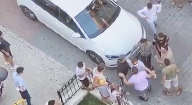 Kağıthane'de yol verme kavgası