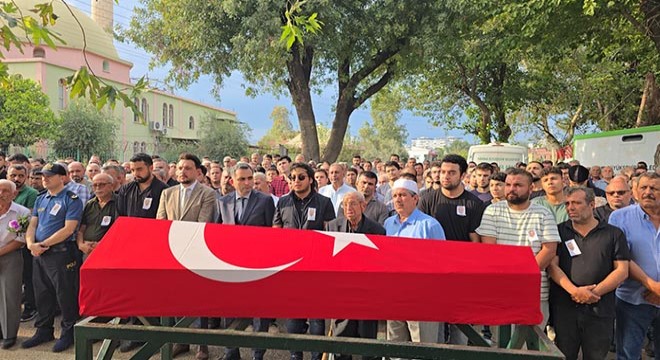 Kalbine yenik düşen polis memuru son yolculuğuna uğurlandı