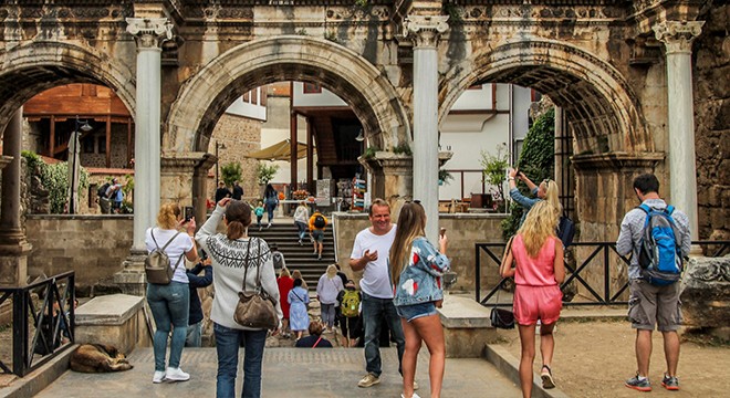 Kaleiçi'ne Rus turist ilgisi