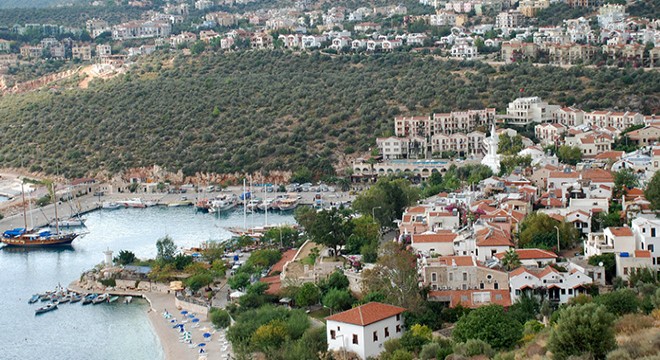 Kalkan'da çevre düzenlemesine devam edilecek