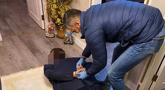 Kamu arazilerini satma vaadiyle dolandırdılar