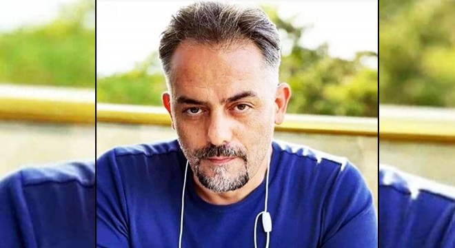 Kamyonetin altında kalan motosikletli öldü