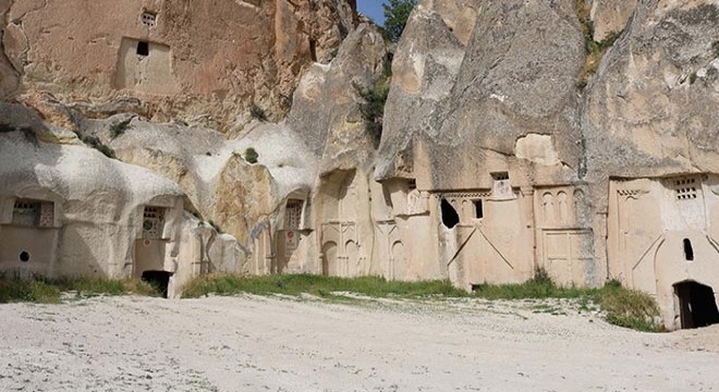 Hallaç Manastırı, turizme kazandırılmayı bekliyor