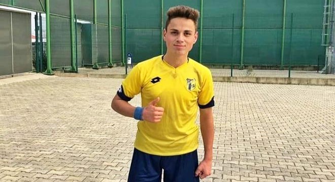 Kapaklıspor'un alt yapı oyuncusu Kerem, denizde boğuldu