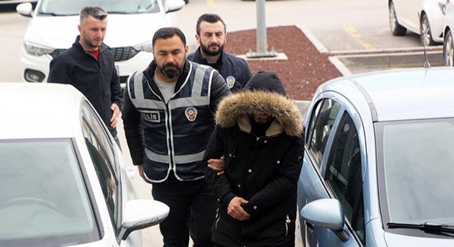 Kar maskeli market hırsızı yakalandı