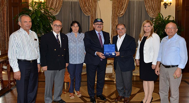 Karaloğlu: Deniz biterse Antalya biter