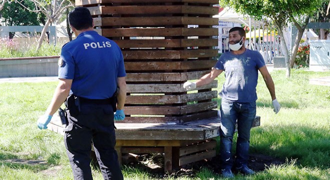 Karantinadan kaçan adam, polise 'Kafama sıkın' dedi