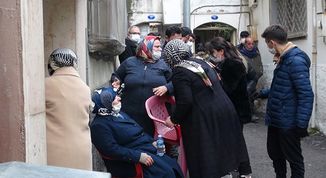 Karbonmonoksit gazından zehirlenen çift öldü