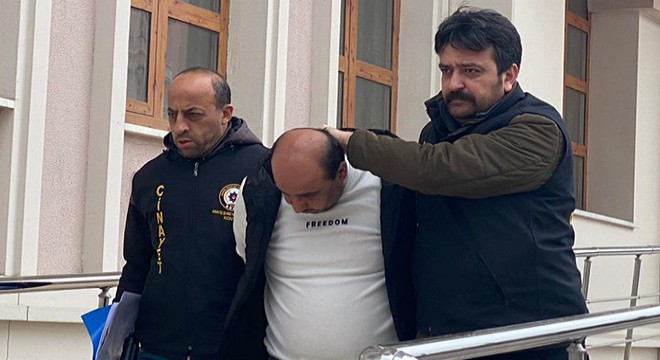 Kardeş katili 9 yıl sonra yakalandı