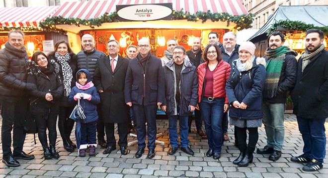 Kardeş şehir Nürnberg te Antalya standına büyük ilgi