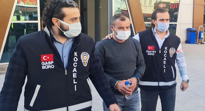 Kardeşini, susturmak isterken öldürmüş