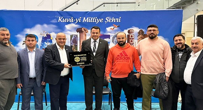 Kaş Belediyesi, Yağlı Güreş Birliği'ne üye oldu