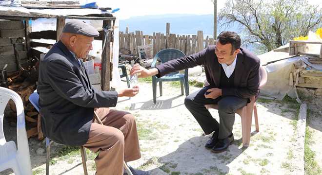 Kaş Belediyesi'nden yaşlılara yardım hattı