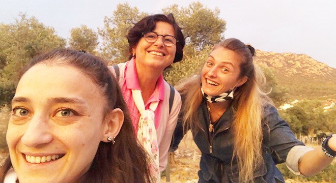 Kaş Sanat Tiyatrosu 'sahne' diyor