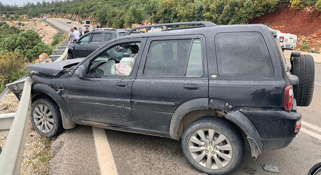 Kaş'taki 3 trafik kazasında 7 kişi yaralandı