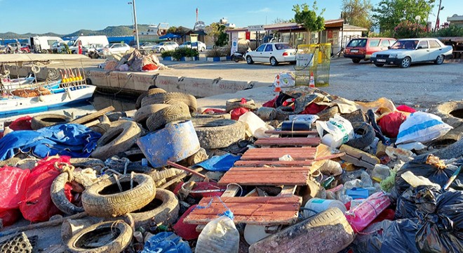 Kaş ta deniz dibi temizliğinde çıkan atıklar şaşırttı