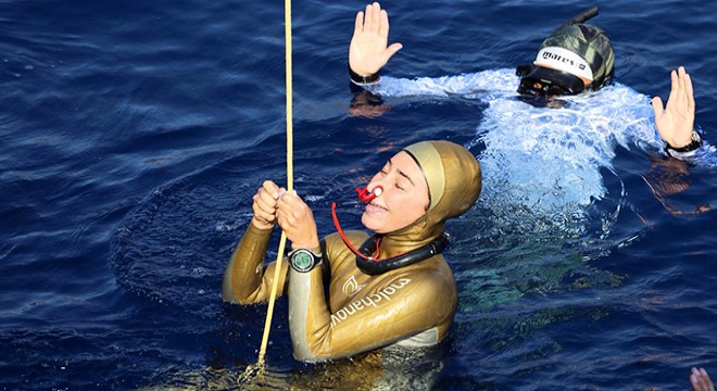 Kaş taki Serbest Dalış Dünya Kupası iki rekorla başladı