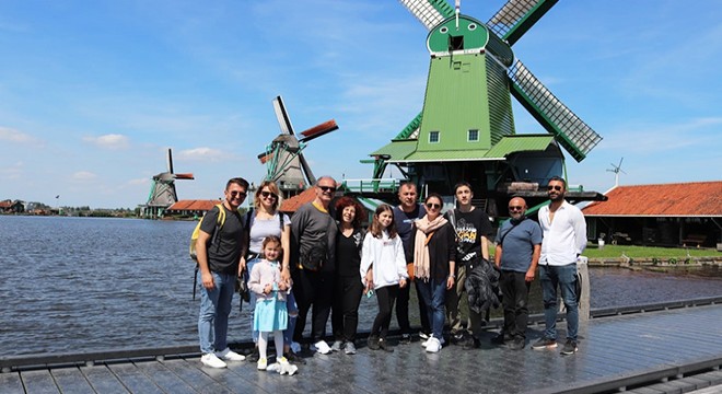 Kaşlı eğitimciler Hollanda'da