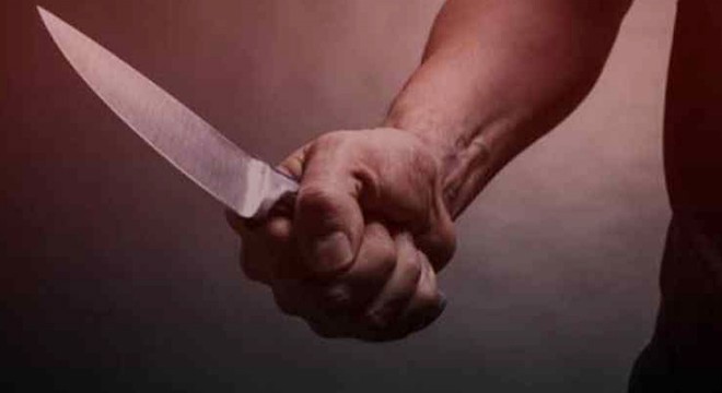 Kavga ettiği kişiyi bıçakla yaraladı
