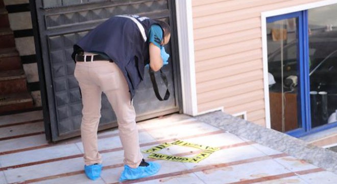 Kavgada silah elden ele dolaştı: 3 kişi vuruldu