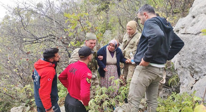 Kaybolan yaşlı kadın 12 saat sonra bulundu