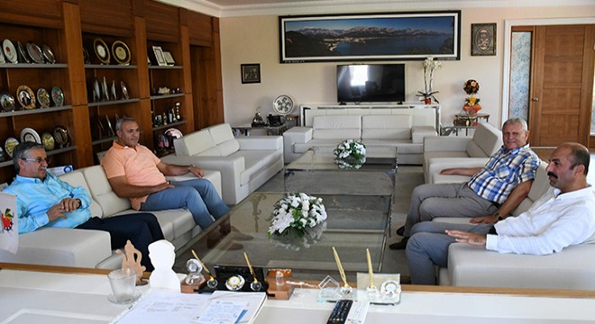 Kaymakamdan, Topaloğlu'na veda ziyareti
