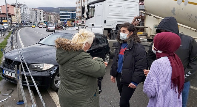 Kaza sonrası şoka giren sürücü dakikalarca ağladı