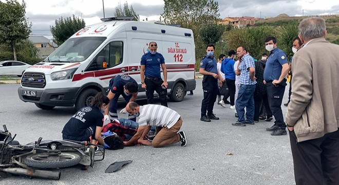 Kaza yapan oğlunu görünce sinir krizi geçirdi