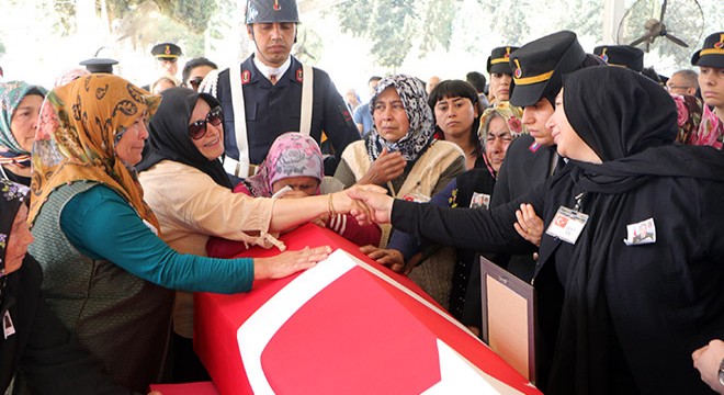 Kaza şehidi astsubay, son yolculuğuna uğurlandı