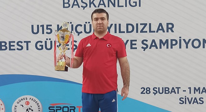 Kazada hayatını kaybeden güreş antrenörü, son yolculuğuna uğurlandı