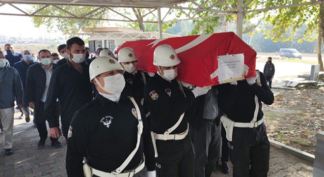 Kazada hayatını kaybeden polis toprağa verildi