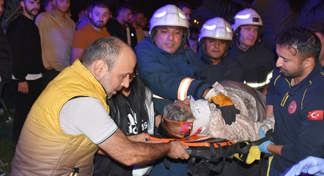 Kazada ölen 2 kadın düğünden dönüyormuş