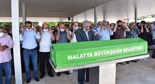 Kazada ölen Talha öğretmen, Malatya'da toprağa verildi