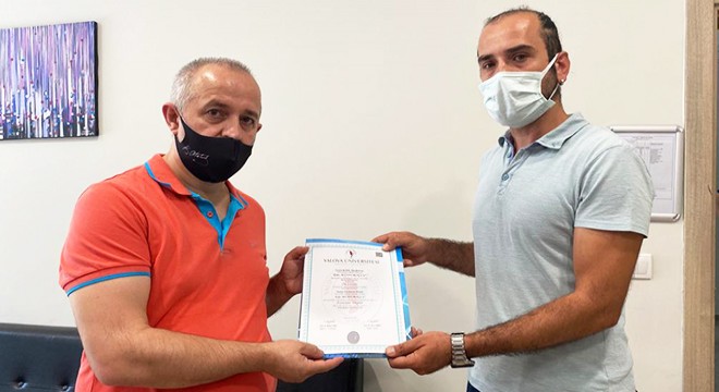 Kazada ölen üniversiteli Eda'nın diplomasını babası aldı