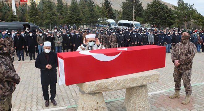 Kazada hayatını kaybeden komiser yardımcısı toprağa verildi