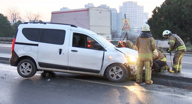 Kazaya yardım etmek isterken canından oldu